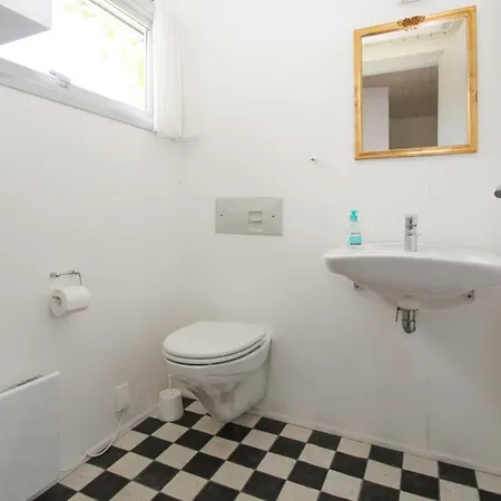 4 Bedroom Nice In Samso Onsbjerg