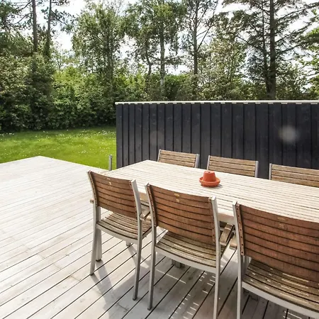 4 Bedroom Nice In Samso Nyaraló Onsbjerg
