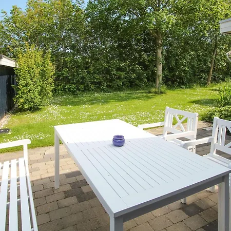 4 Bedroom Nice In Samso Nyaraló